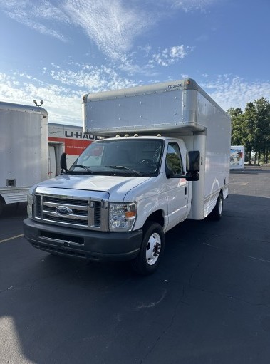 Used 2012 14 ' Box Truck for sale