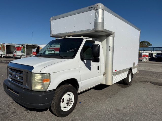 Used 2008 14 ' Box Truck for sale