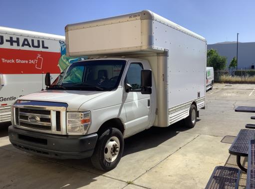 Used 2010 14 ' Box Truck for sale