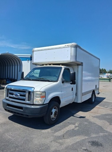 Used 2012 14 ' Box Truck for sale