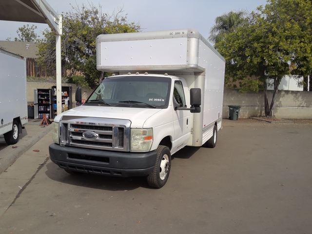 Used 2010 14 ' Box Truck for sale
