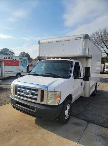 Used 2010 14 ' Box Truck for sale