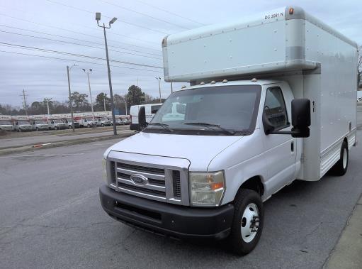 Used 2010 14 ' Box Truck for sale