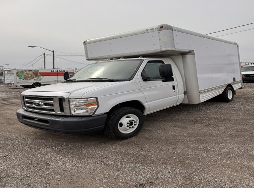Used 2010 14 ' Box Truck for sale