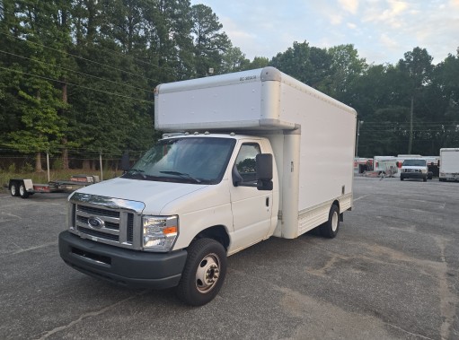 Used 2010 14 ' Box Truck for sale