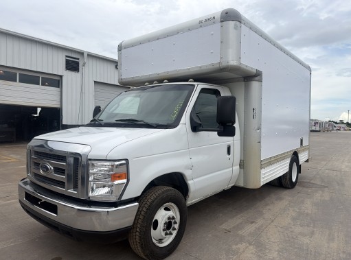 Used 2010 14 ' Box Truck for sale