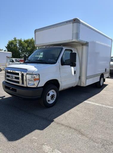 Used 2012 14 ' Box Truck for sale