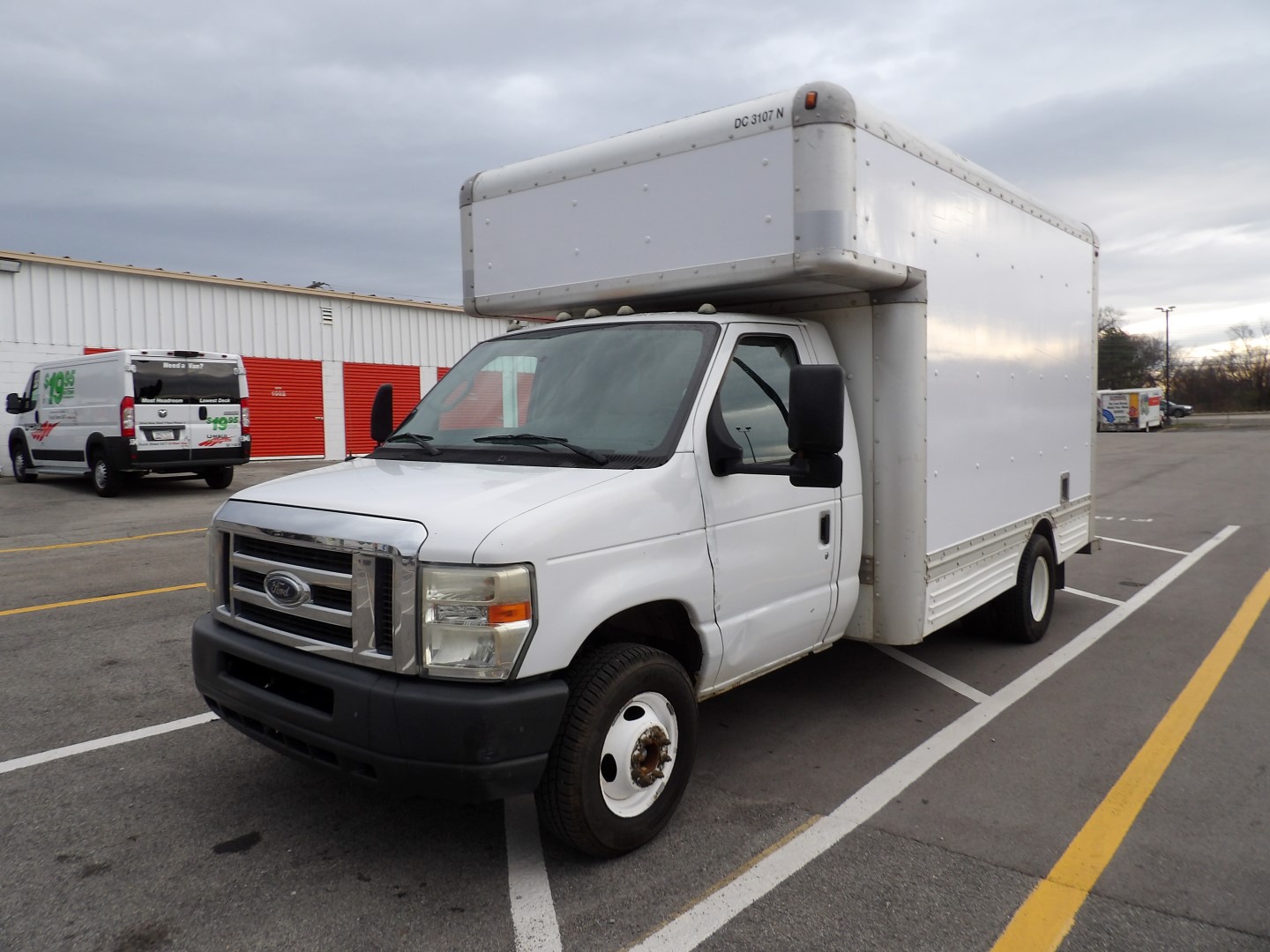 Used 2010 14 ' Box Truck for sale