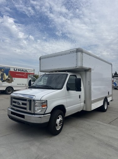 Used 2012 14 ' Box Truck for sale