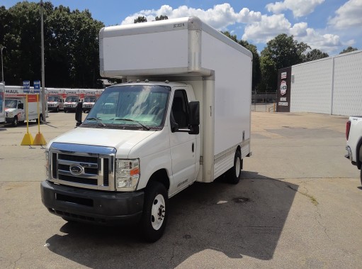 Used 2010 14 ' Box Truck for sale