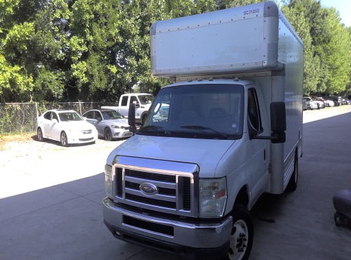 Used 2012 14 ' Box Truck for sale