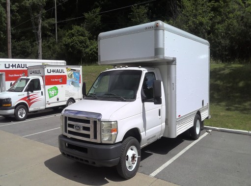 Used 2010 14 ' Box Truck for sale