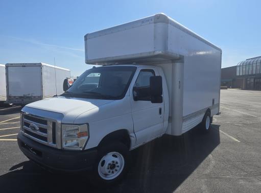Used 2010 14 ' Box Truck for sale