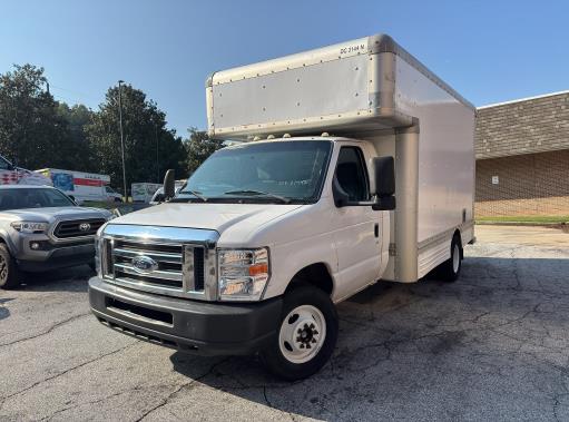 Used 2010 14 ' Box Truck for sale