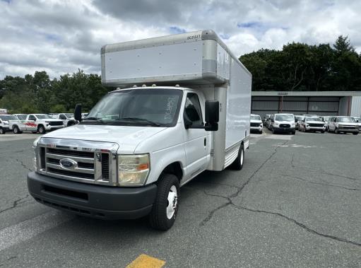 Used 2008 14 ' Box Truck for sale