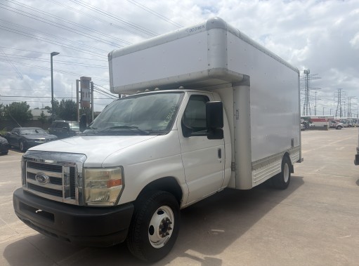 Used 2010 14 ' Box Truck for sale