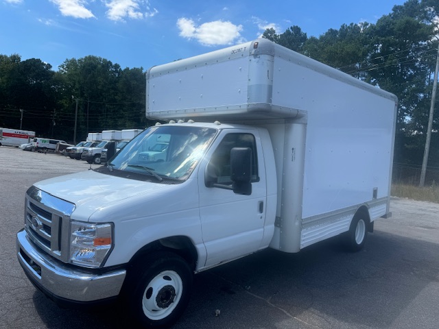 Used 2008 14 ' Box Truck for sale