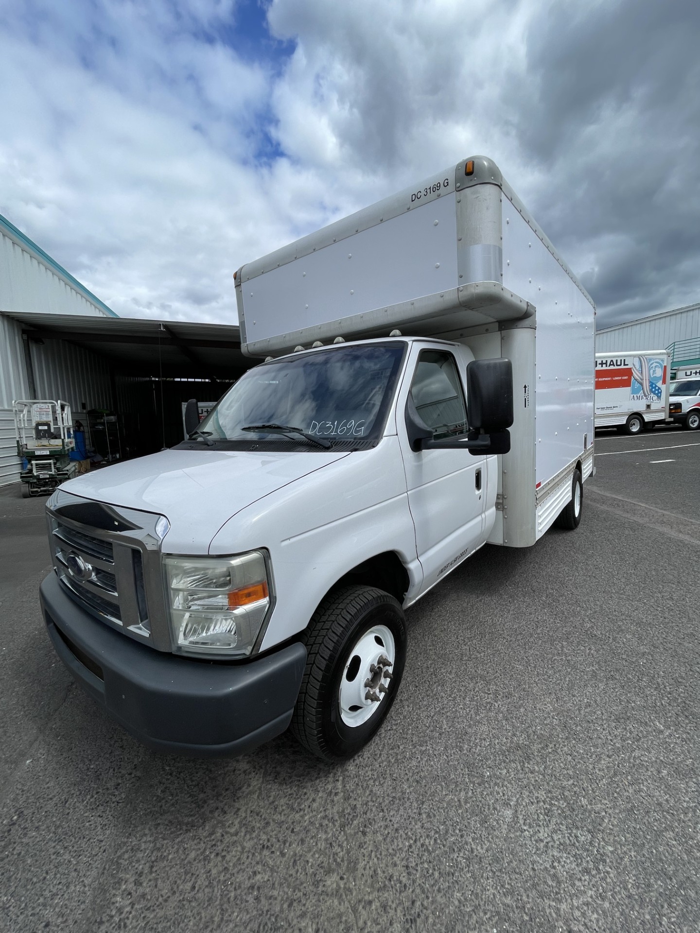 Used 2012 14 ' Box Truck for sale