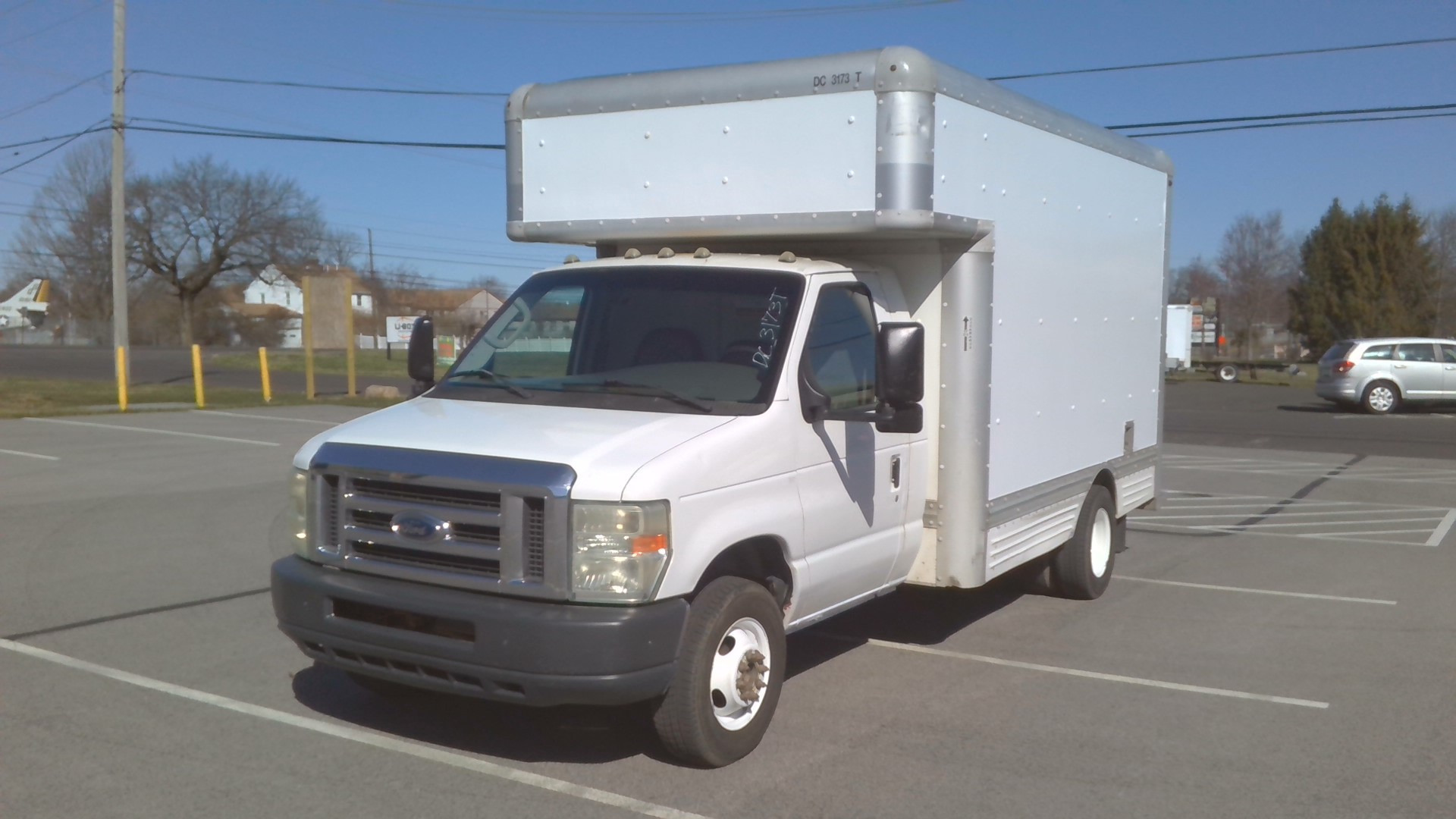 Used 2008 14 ' Box Truck for sale