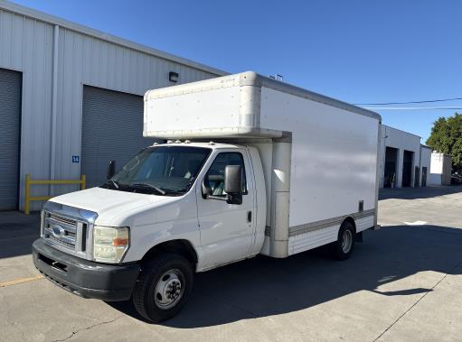 Used 2010 14 ' Box Truck for sale