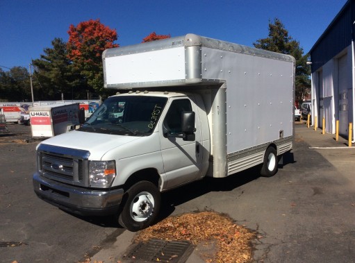 Used 2008 14 ' Box Truck for sale