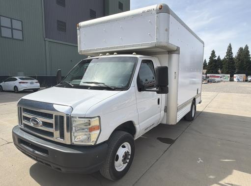 Used 2010 14 ' Box Truck for sale