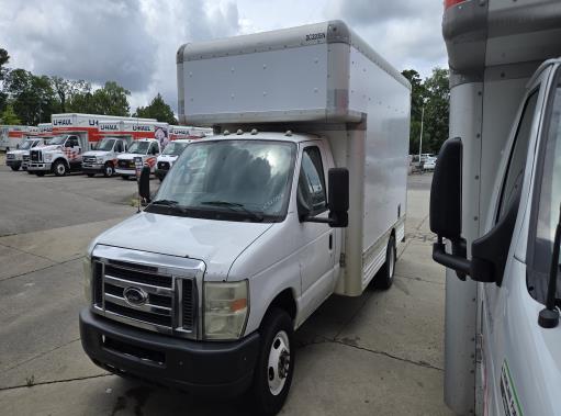 Used 2010 14 ' Box Truck for sale