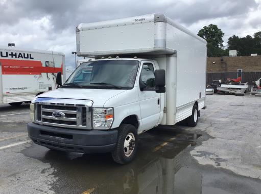 Used 2010 14 ' Box Truck for sale