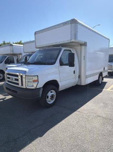 Used 2010 14 ' Box Truck for sale