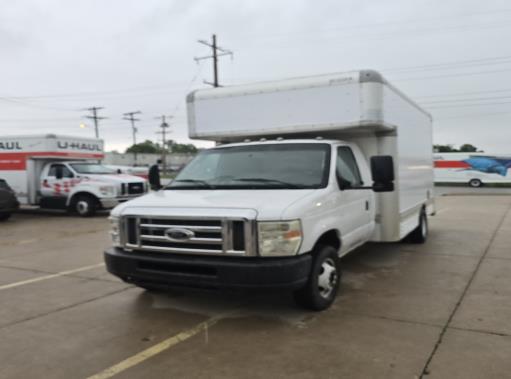 Used 2010 14 ' Box Truck for sale