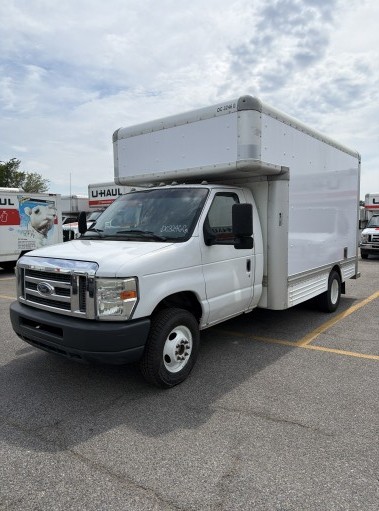Used 2012 14 ' Box Truck for sale