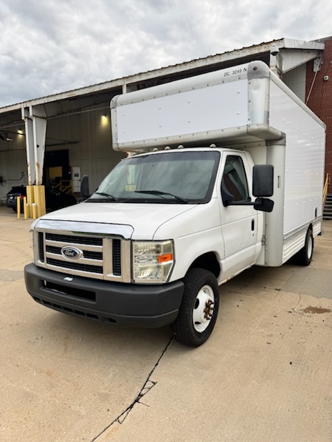 Used 2010 14 ' Box Truck for sale