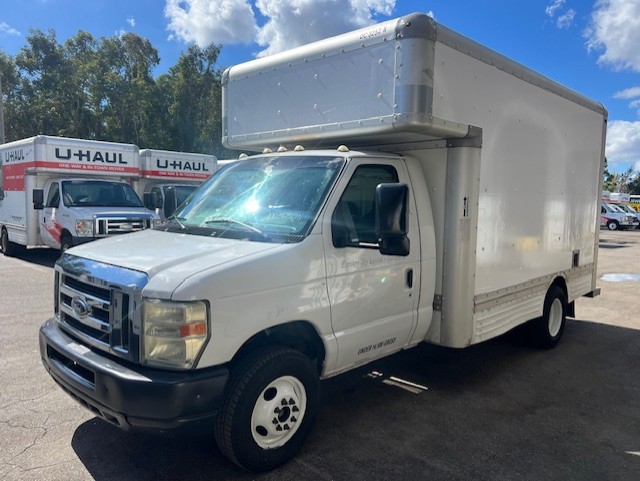 Used 2010 14 ' Box Truck for sale