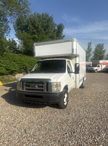 Used 2010 14 ' Box Truck for sale