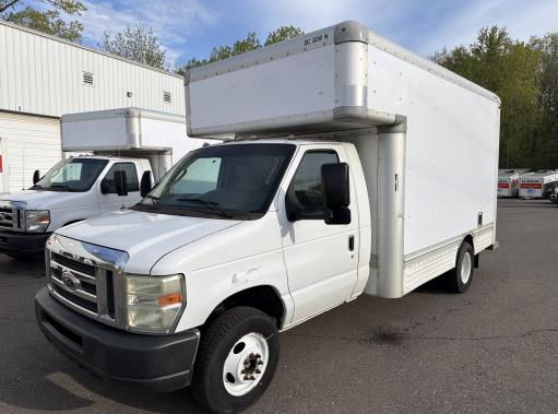 Used 2010 14 ' Box Truck for sale