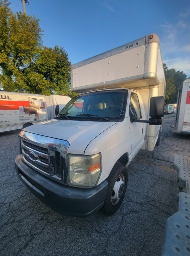 Used 2010 14 ' Box Truck for sale