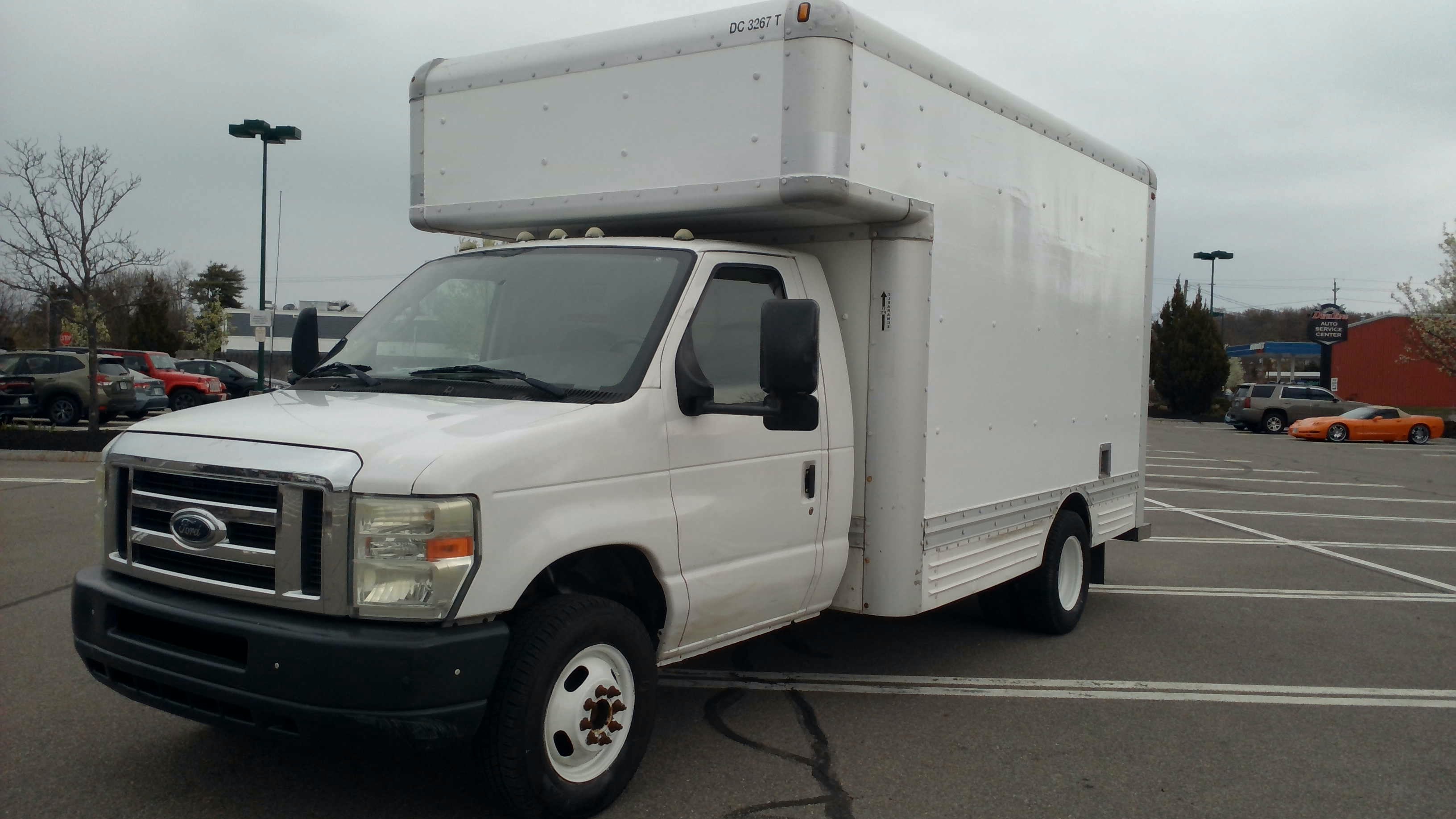 Used 2008 14 ' Box Truck for sale