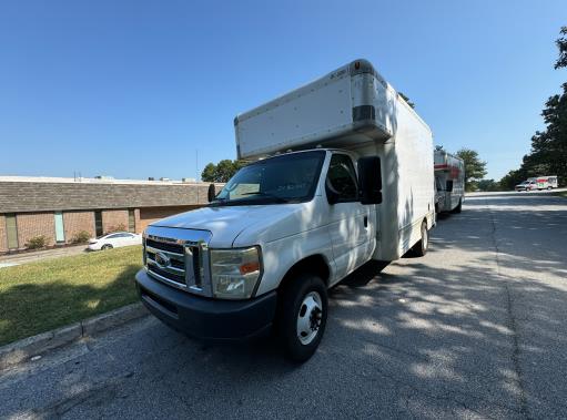 Used 2008 14 ' Box Truck for sale