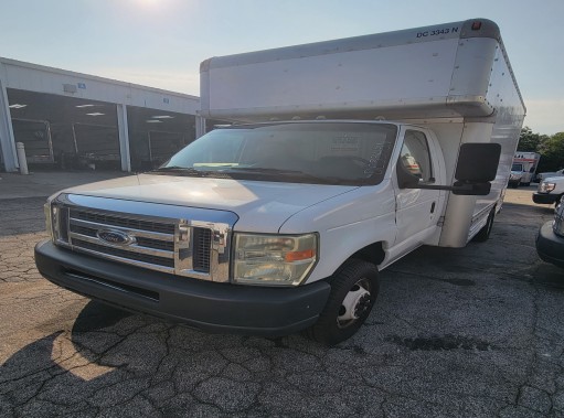 Used 2010 14 ' Box Truck for sale
