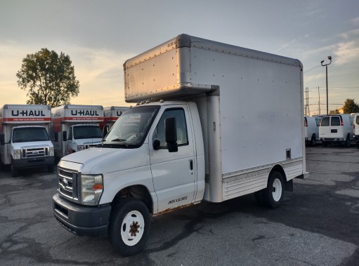 Used 2010 14 ' Box Truck for sale