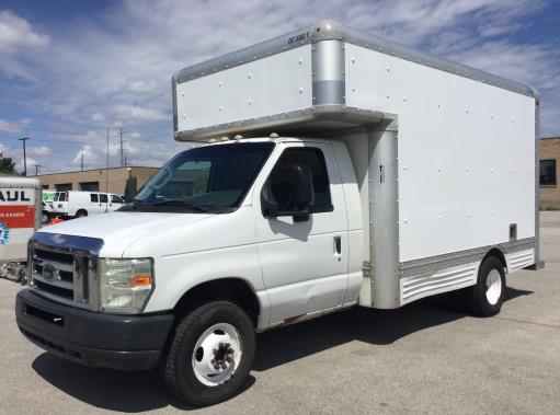 Used 2008 14 ' Box Truck for sale