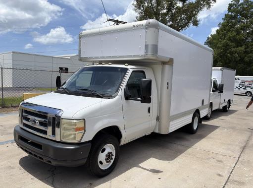 Used 2010 14 ' Box Truck for sale
