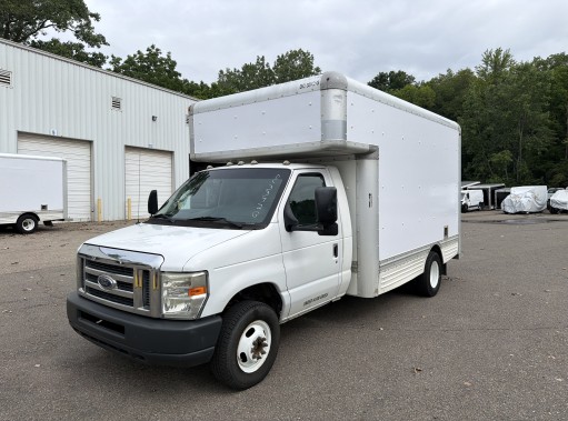 Used 2012 14 ' Box Truck for sale
