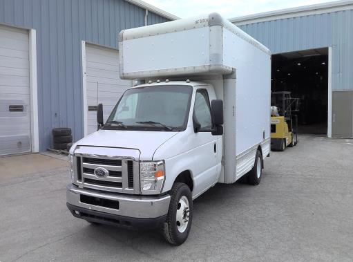 Used 2012 14 ' Box Truck for sale