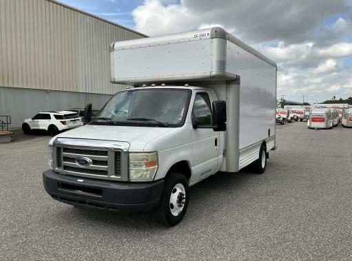 Used 2010 14 ' Box Truck for sale