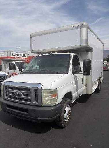 Used 2010 14 ' Box Truck for sale