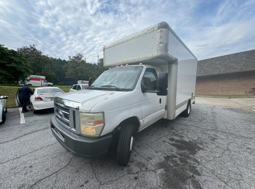 Used 2008 14 ' Box Truck for sale