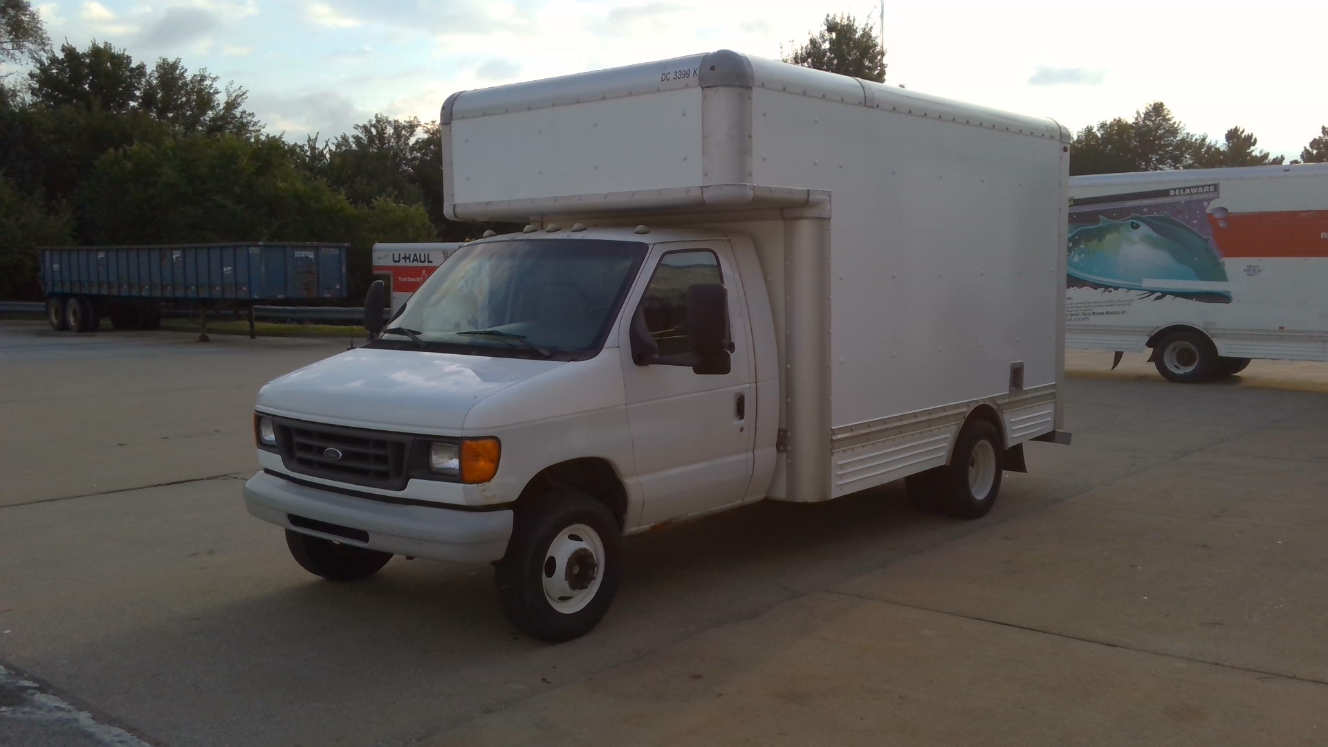2007 14' Box Truck for Sale in Glenwood, IL 60425 UHaul Truck Sales
