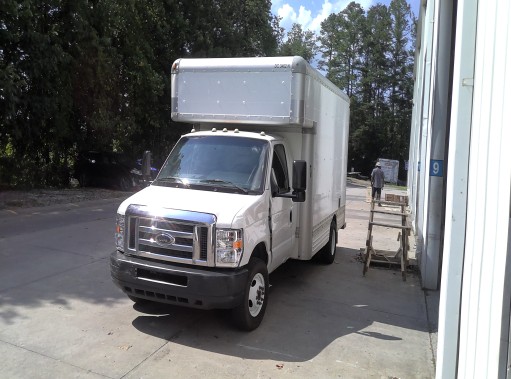Used 2010 14 ' Box Truck for sale