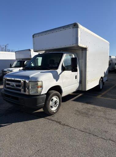 Used 2010 14 ' Box Truck for sale